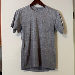 Adidas Freelift Men's Heather Gray Short Sleeve Tee